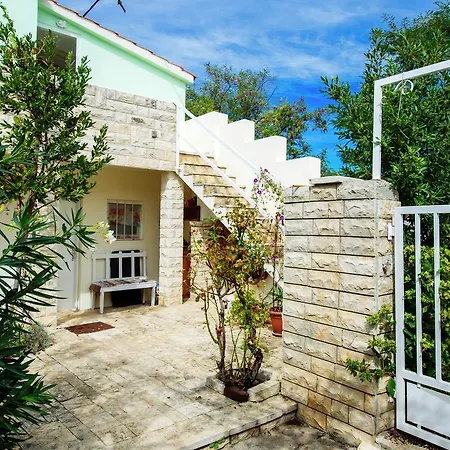 Maslina Apartment