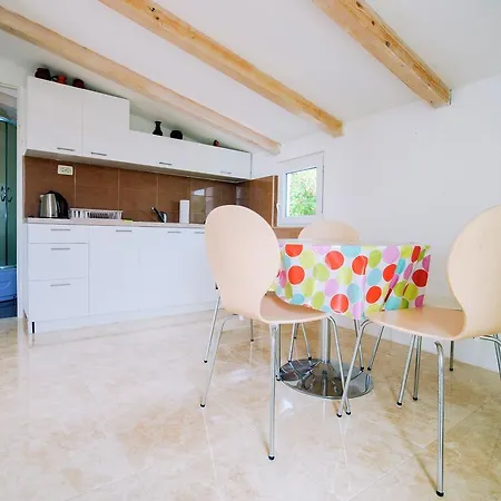 Maslina Apartment *