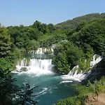 شقة Maslina بيبينيا